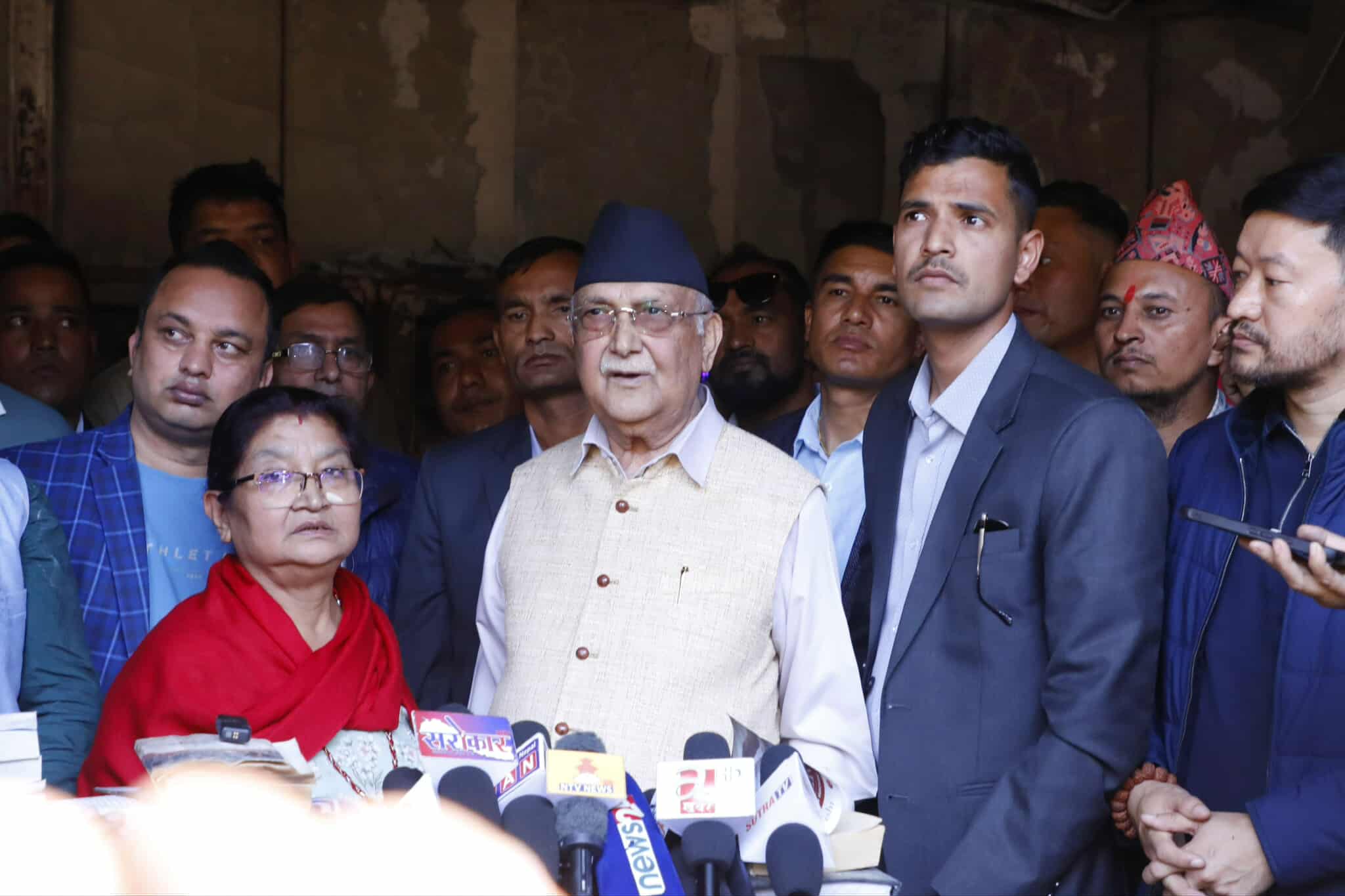 Image of गृहमन्त्री ओमप्रकाश आर्यालले व्यक्तिगत दुश्मनी देखाए: अध्यक्ष ओली